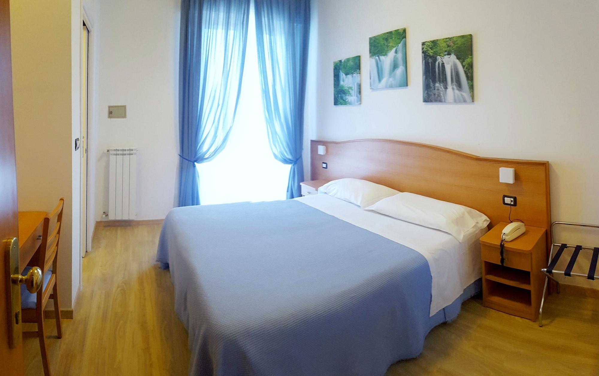 Hotel Mare Blu Pineto Exterior foto
