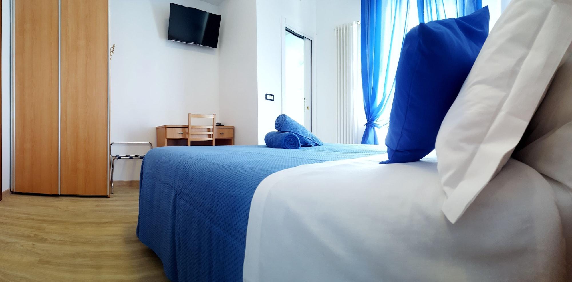 Hotel Mare Blu Pineto Exterior foto