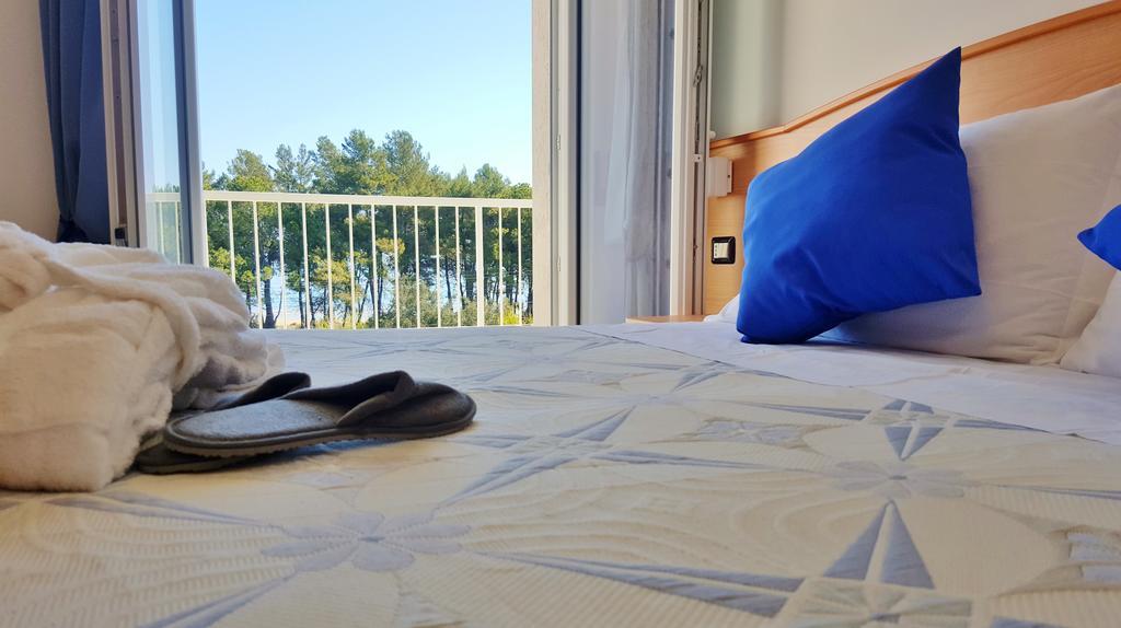 Hotel Mare Blu Pineto Exterior foto